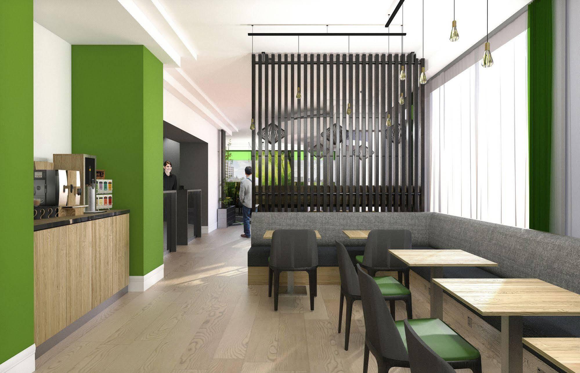 Thistle Express Swindon Exterior photo